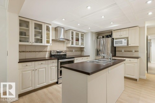 119 Grandin Woods Estates, St. Albert, AB - Indoor Photo Showing Kitchen With Double Sink