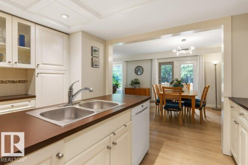 119 Grandin Woods Estates, St. Albert, AB - Indoor