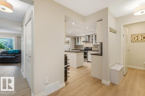 119 Grandin Woods Estates, St. Albert, AB - Indoor