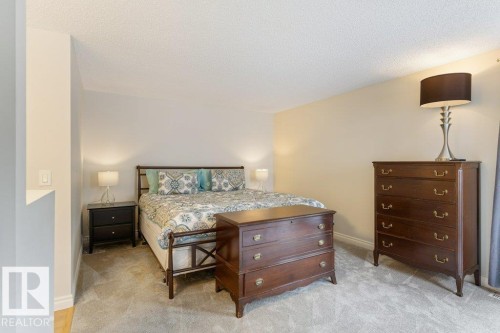 119 Grandin Woods Estates, St. Albert, AB - Indoor Photo Showing Bedroom