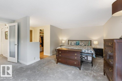 119 Grandin Woods Estates, St. Albert, AB - Indoor Photo Showing Bedroom