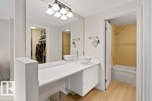 119 Grandin Woods Estates, St. Albert, AB - Indoor Photo Showing Bathroom