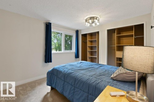 119 Grandin Woods Estates, St. Albert, AB - Indoor Photo Showing Bedroom