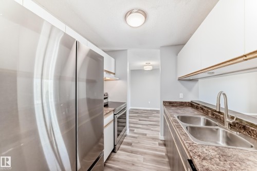 306 2508 50 Street, Edmonton, AB - Indoor