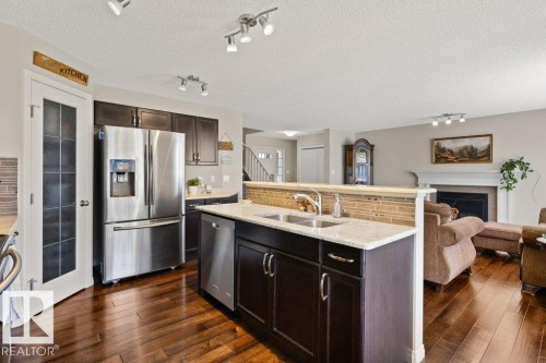 7511 177 Avenue, Edmonton, AB 