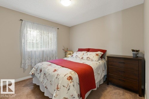 7511 177 Avenue, Edmonton, AB 
