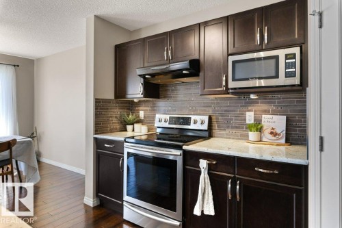 7511 177 Avenue, Edmonton, AB 