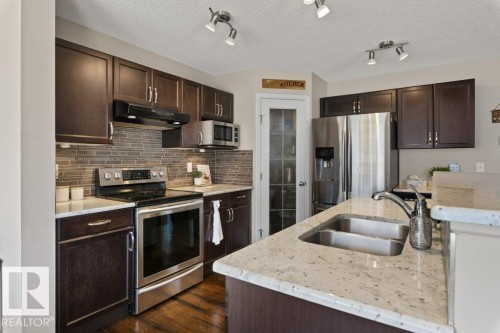 7511 177 Avenue, Edmonton, AB 