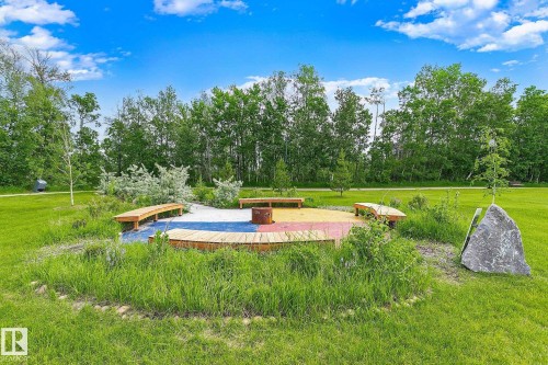 31 River Drive, Devon, AB - Outdoor With Backyard