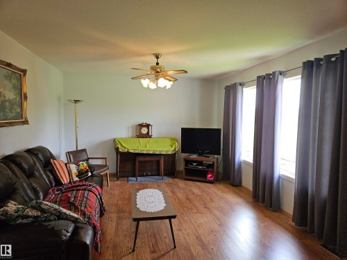 57415 Range Road 93, Rural St. Paul County, AB - Indoor Photo Showing Other Room