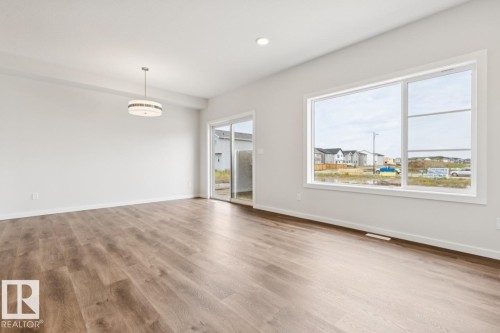 2482 Egret Loop Nw, Edmonton, AB - Indoor