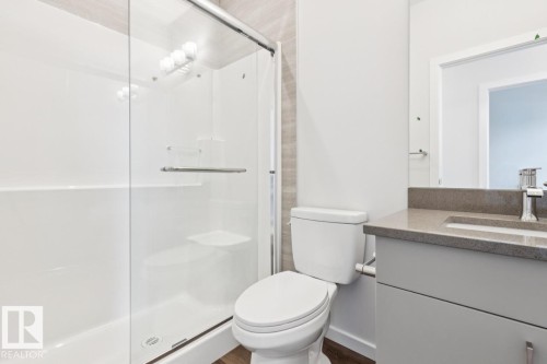2482 Egret Loop Nw, Edmonton, AB - Indoor Photo Showing Bathroom