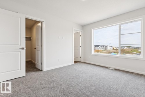 2482 Egret Loop Nw, Edmonton, AB - Indoor Photo Showing Other Room