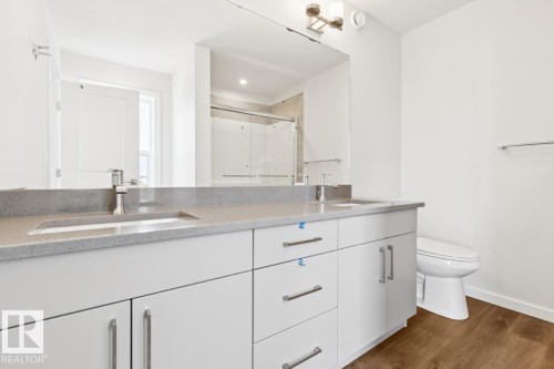 2482 Egret Loop Nw, Edmonton, AB - Indoor Photo Showing Bathroom