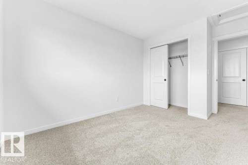 679 173 Avenue, Edmonton, AB - Indoor Photo Showing Other Room