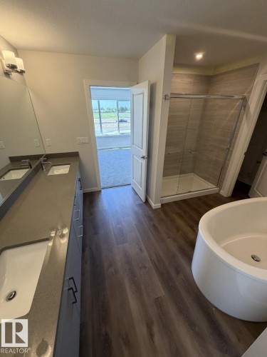 2476 Egret Loop, Edmonton, AB 