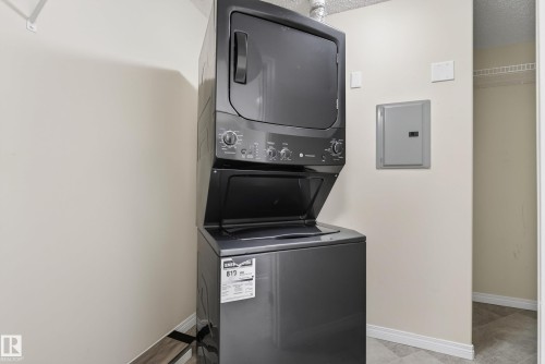 #6223 7331 South Terwillegar Dr Nw, Edmonton, AB - Indoor Photo Showing Laundry Room