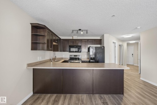 #6223 7331 South Terwillegar Dr Nw, Edmonton, AB - Indoor Photo Showing Kitchen