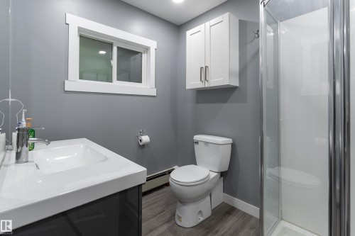 531031 Range Road 195, Rural Lamont County, AB - Indoor Photo Showing Bathroom