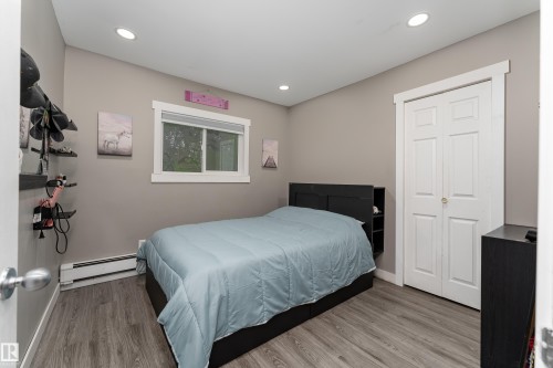 531031 Range Road 195, Rural Lamont County, AB - Indoor Photo Showing Bedroom