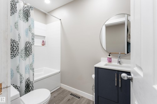 531031 Range Road 195, Rural Lamont County, AB - Indoor Photo Showing Bathroom