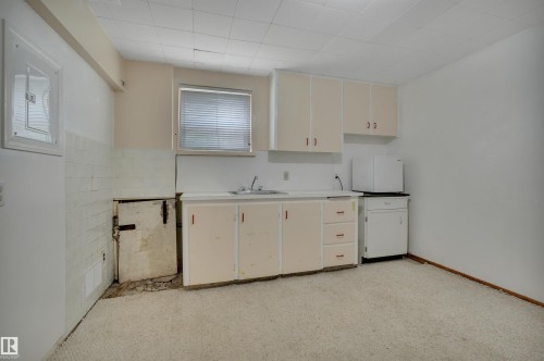 9307 92 Street, Edmonton, AB 