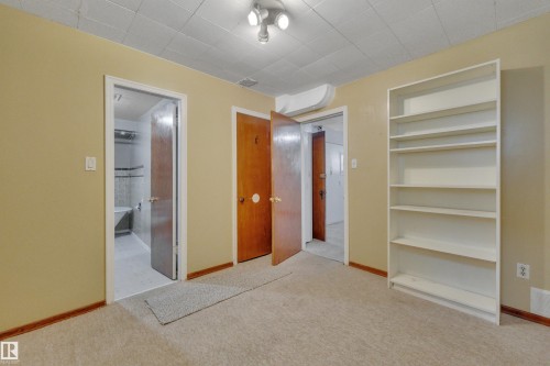 9307 92 Street, Edmonton, AB 