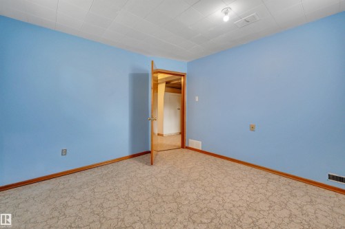 9307 92 Street, Edmonton, AB 