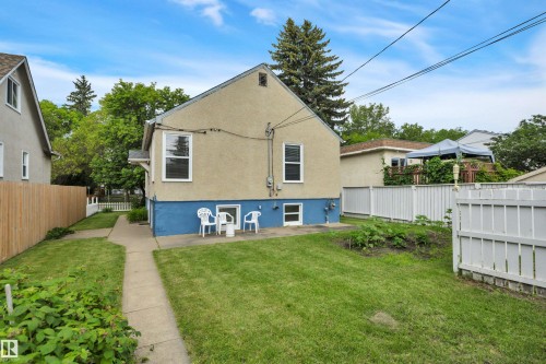 9307 92 Street, Edmonton, AB 