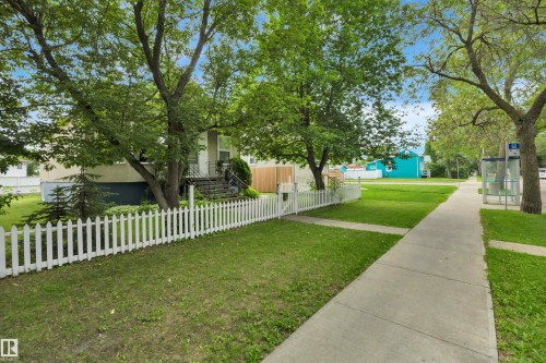 9307 92 Street, Edmonton, AB 