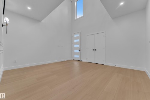 4004 40 Street, Beaumont, AB - Indoor Photo Showing Other Room
