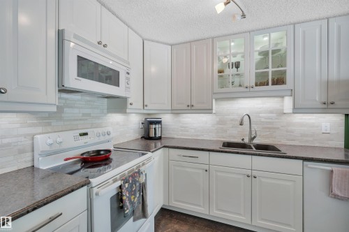 10678 Beaumaris Road, Edmonton, AB 