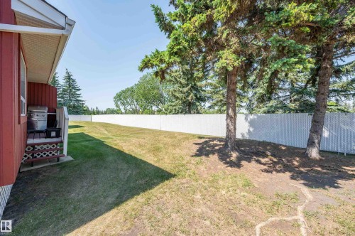10678 Beaumaris Road, Edmonton, AB 