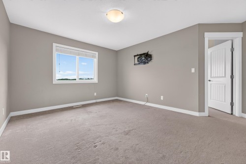 186 Reed Place, Leduc, AB 