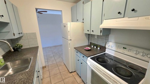 #205 4810 Mill Woods South Rd Nw Nw, Edmonton, AB 