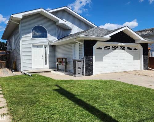 5110 50 Avenue, Elk Point, AB - Outdoor