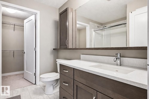 232 5504 Schonsee Drive, Edmonton, AB - Indoor Photo Showing Bathroom