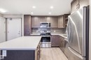232 5504 Schonsee Drive, Edmonton, AB  - Indoor Photo Showing Kitchen With Upgraded Kitchen 