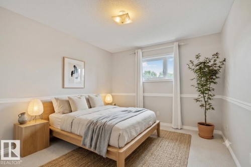 2409 47 Street, Edmonton, AB 
