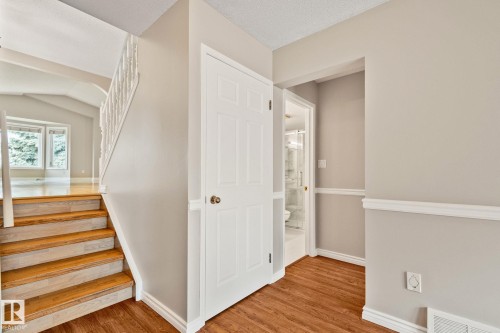 2409 47 Street, Edmonton, AB 