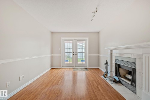 2409 47 Street, Edmonton, AB 