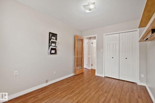 2409 47 Street, Edmonton, AB 