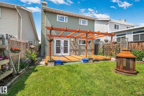 2409 47 Street, Edmonton, AB 