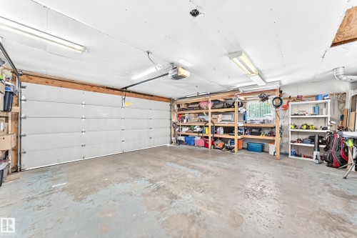 4228 114 Avenue Nw, Edmonton, AB - Indoor Photo Showing Garage