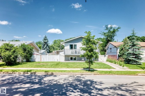 4228 114 Avenue Nw, Edmonton, AB - Outdoor