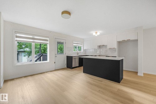 10216 150 Street Nw, Edmonton, AB - Indoor Photo Showing Kitchen