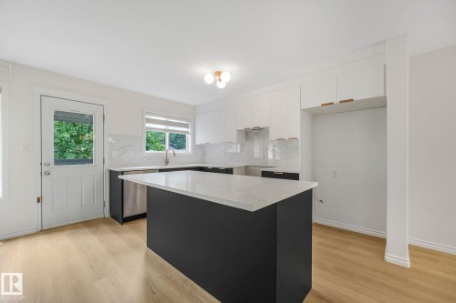 10216 150 Street Nw, Edmonton, AB - Indoor Photo Showing Kitchen With Upgraded Kitchen