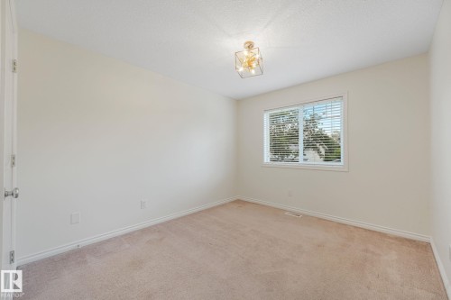 10216 150 Street Nw, Edmonton, AB - Indoor Photo Showing Other Room