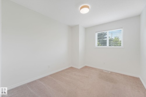 10216 150 Street Nw, Edmonton, AB - Indoor Photo Showing Other Room