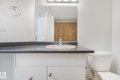 10216 150 Street Nw, Edmonton, AB - Indoor Photo Showing Bathroom